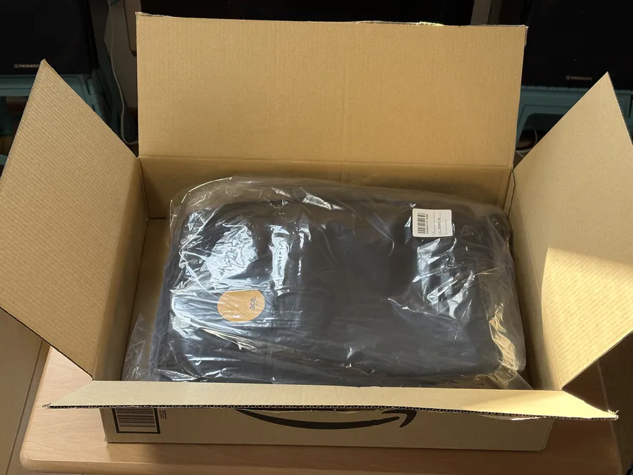 ダンボールを開けた状態の図