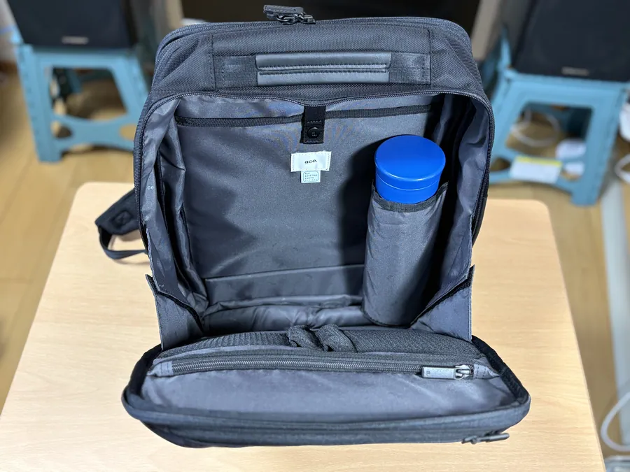 2WAYスルーポケット内部