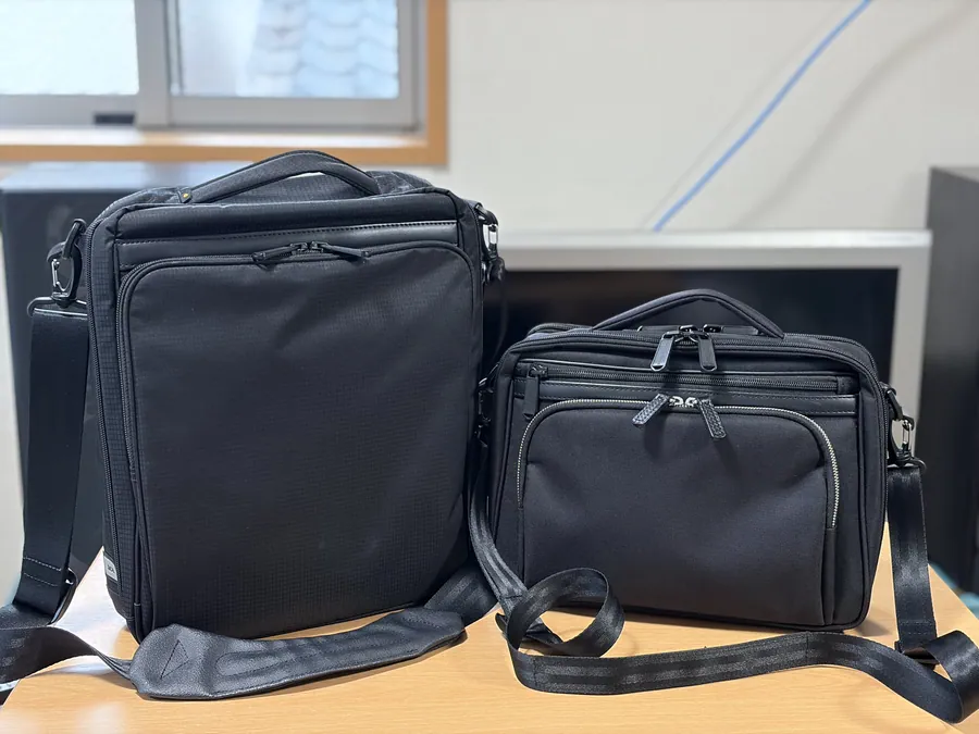 フレックスライト
7Lと4Lを並べた画像